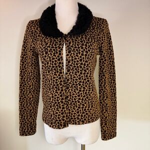 Leopard Print Cardigan with‎ Black Collar